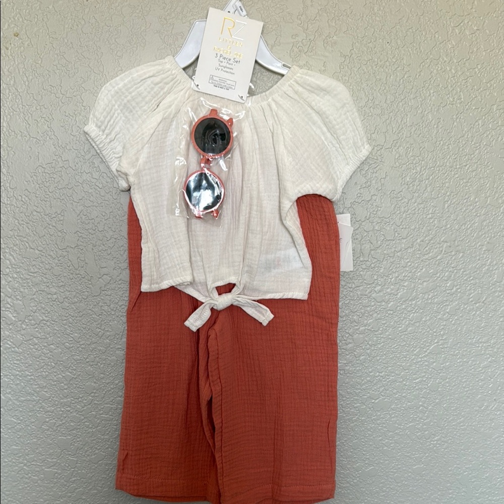 Stylish Baby Outfit with Sunglasses